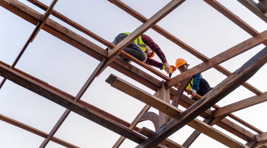 Expert Emergency Roof Repairs services in Cary, MS